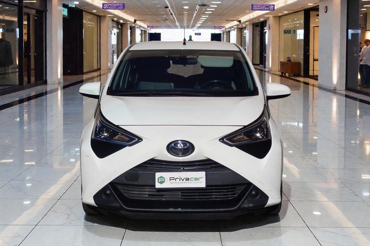 TOYOTA Aygo Connect 1.0 VVT-i 72 CV 5 porte x-fun