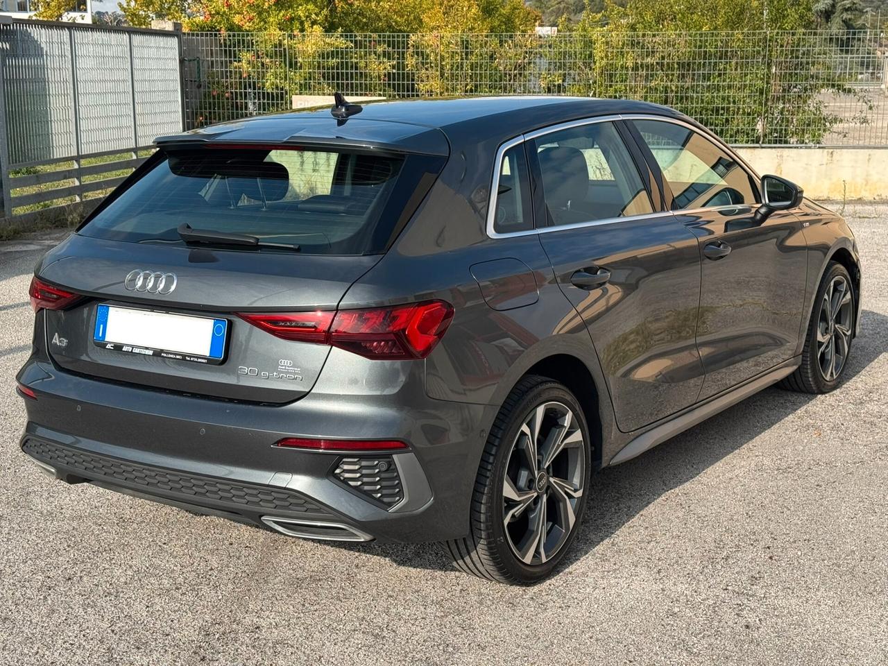 A3 SPB 1.5 G-Tron S-tronic S-Line Fari Full Led