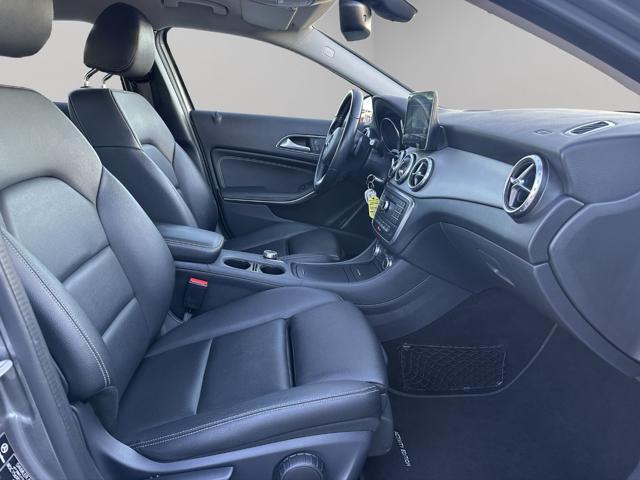 MERCEDES-BENZ GLA 200 d Automatic 4Matic ACTIVITY EDITION