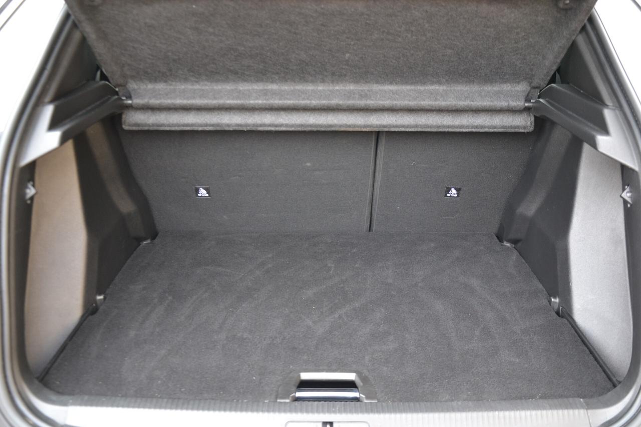 Peugeot 2008 1.5 HDi 130CV ALLURE AUTOM. **PREZZO REALE**