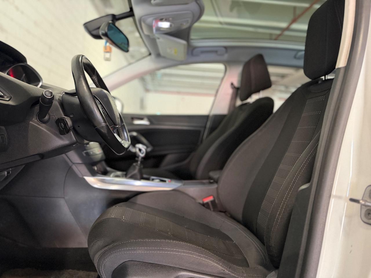 Peugeot 308 BlueHDi 120 S&S EAT6 GT Line