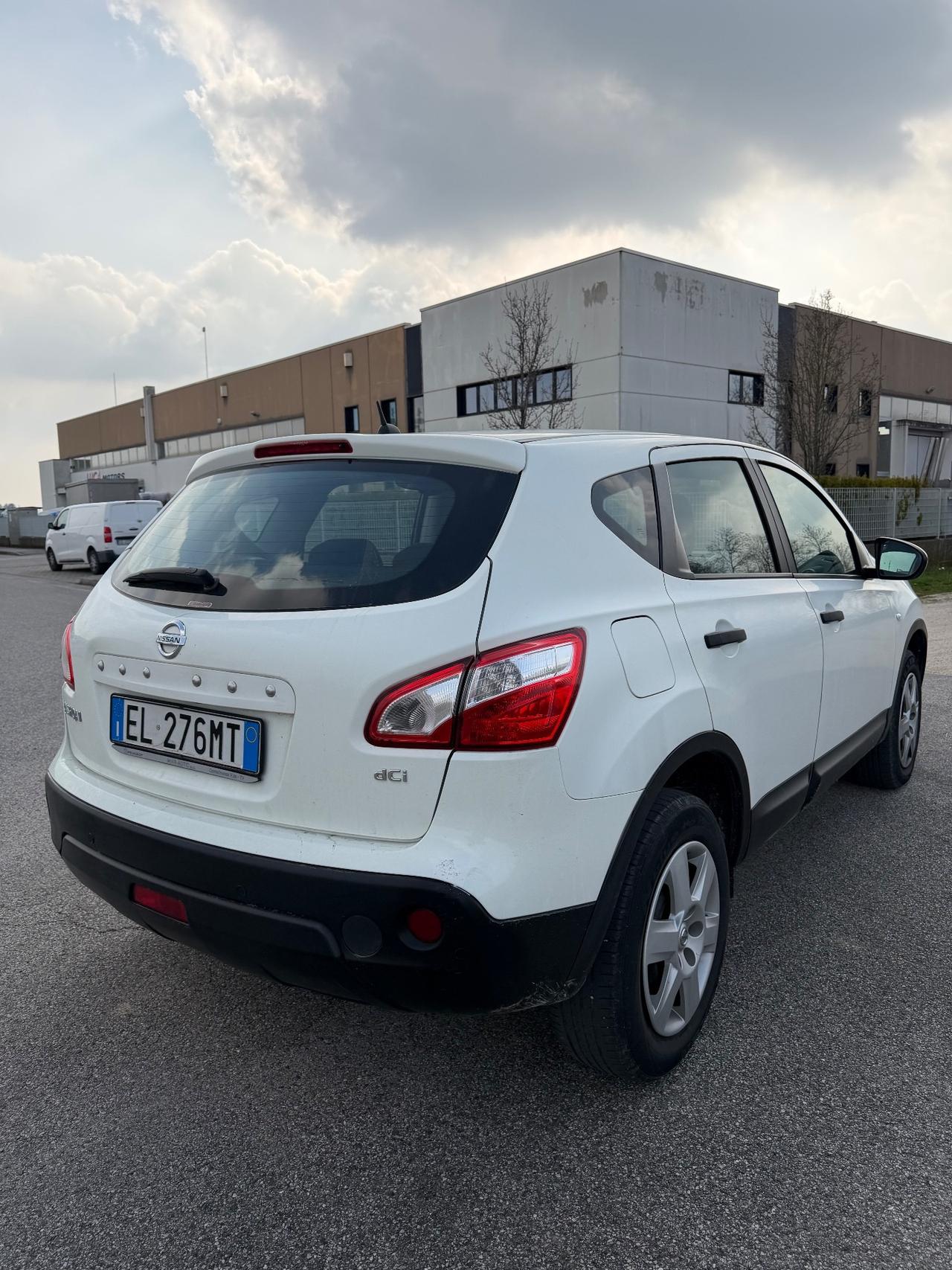 Nissan Qashqai 1.5 dCi DPF Tekna