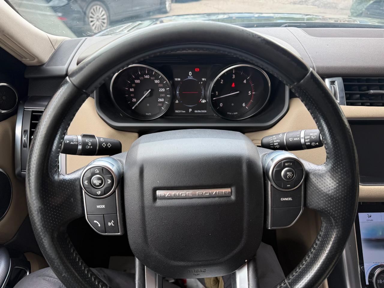 Land Rover Range Sport 3.0 TDV6 HSE