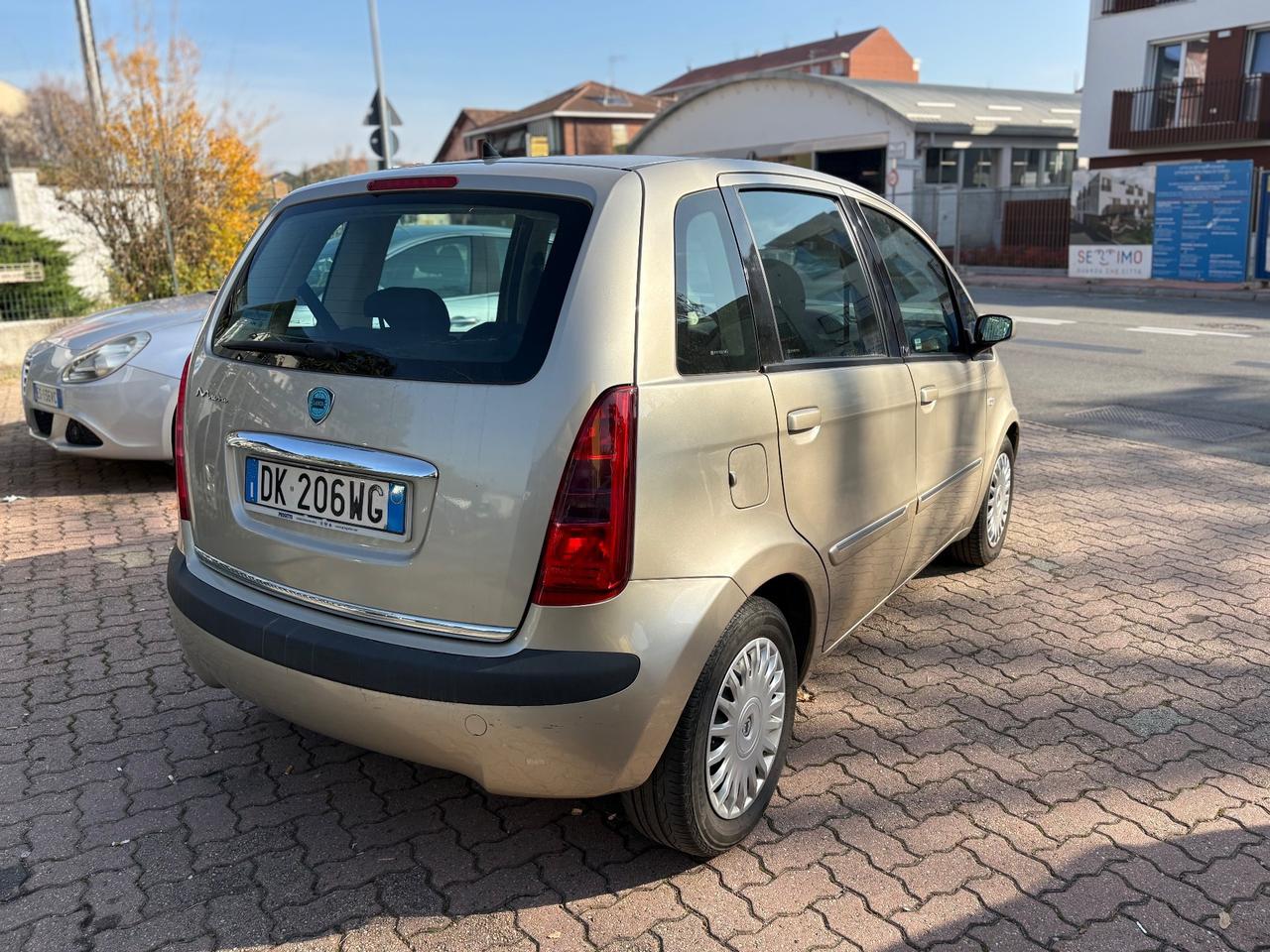 Lancia MUSA 1.4 16V Platino Plus DFN