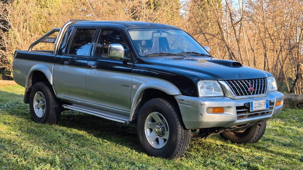 Mitsubishi L200 2.5 TDI 4WD Double Cab 2003 LEGGI TESTO