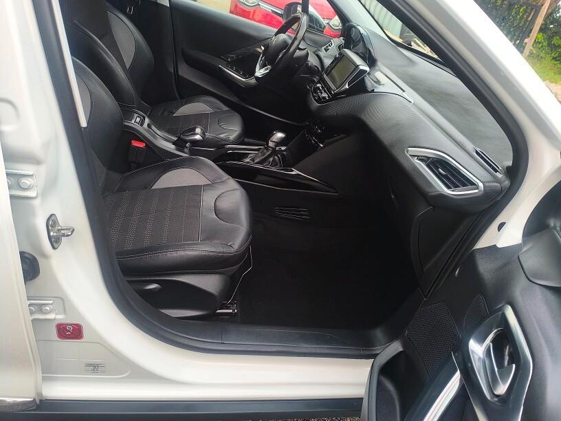Peugeot 2008 1.6 e-HDi 92 CV Stop&Start Allure