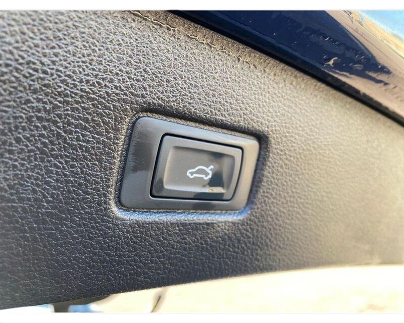 Audi Q7 II 2019 45 3.0 tdi mhev Business quattro tiptronic