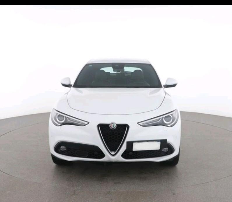 Alfa Romeo Stelvio 2.2 210 CV AT8 Q4 Lusso 2019