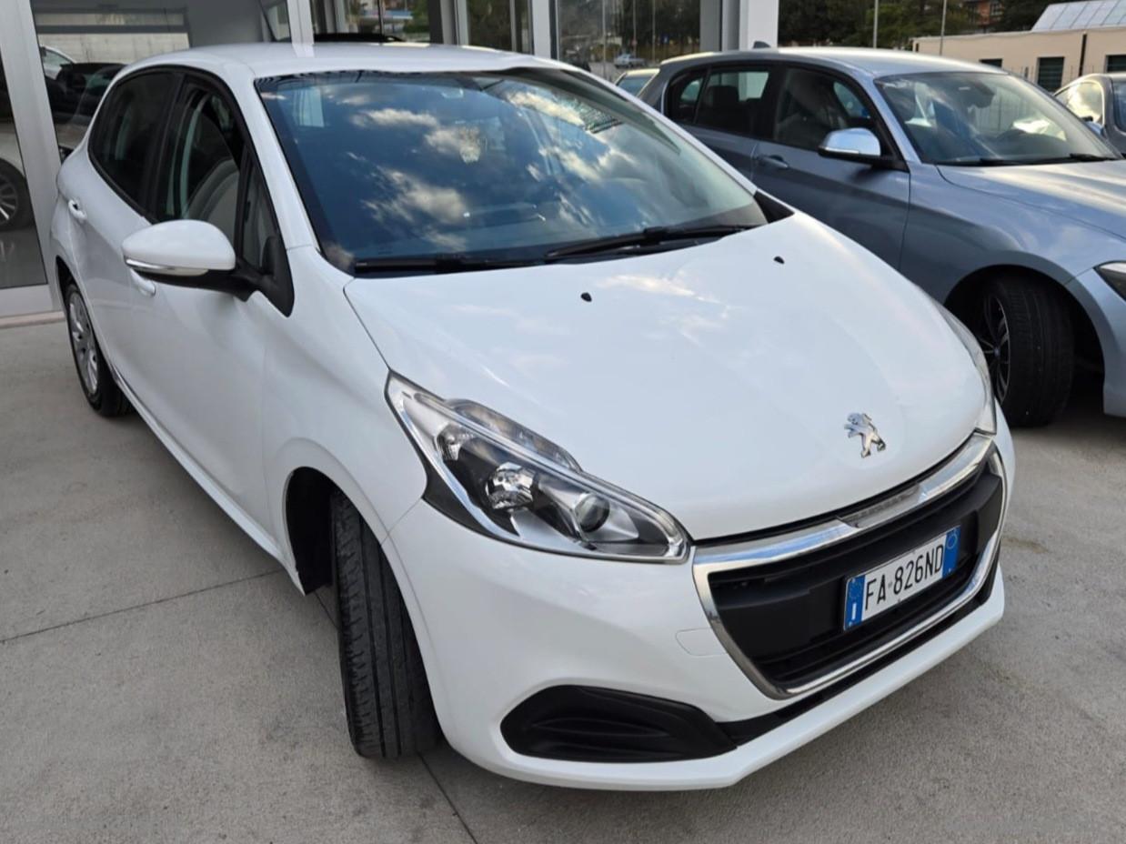 PEUGEOT 208 1.4 HDi 68 CV 5p. Active NEOPATENTATI