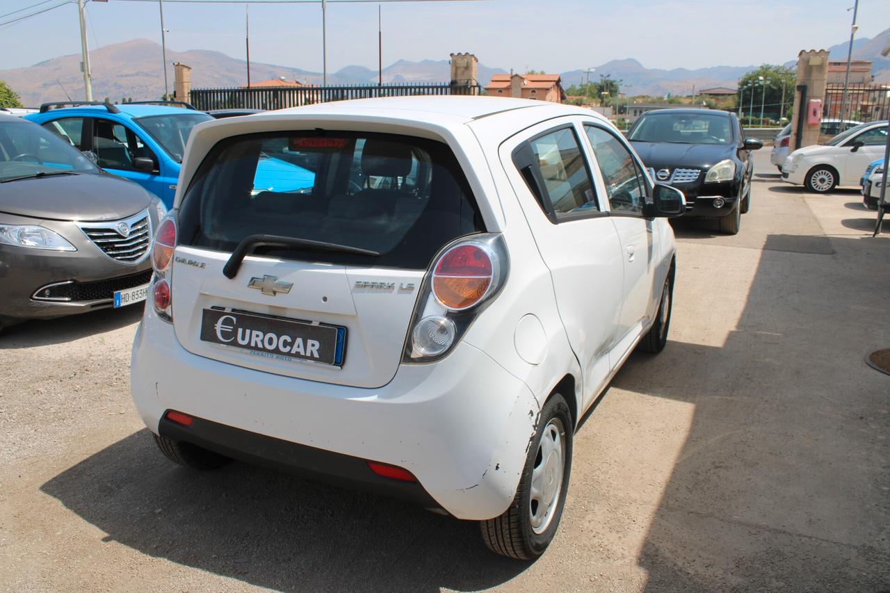 Chevrolet Spark 1.0 VISTA E PIACIUTA