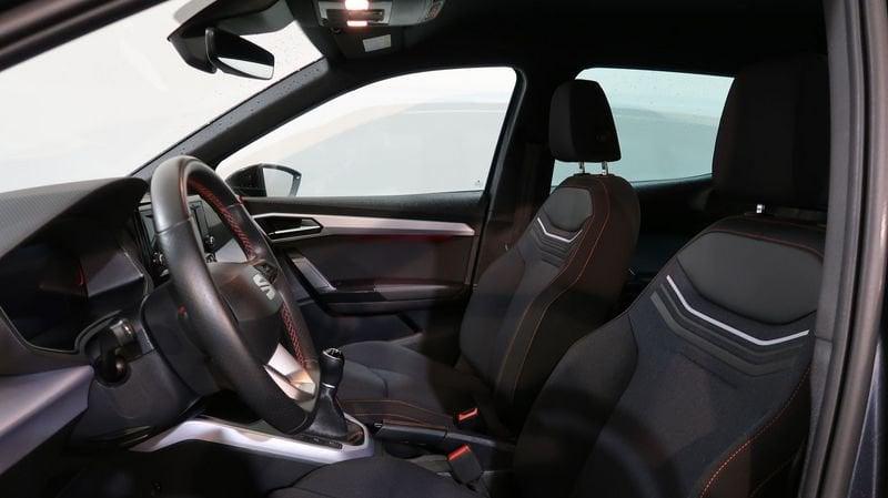 SEAT Arona 1.0 Eco TSI 70kW FR #CARPLAY#SENSORI PARK#