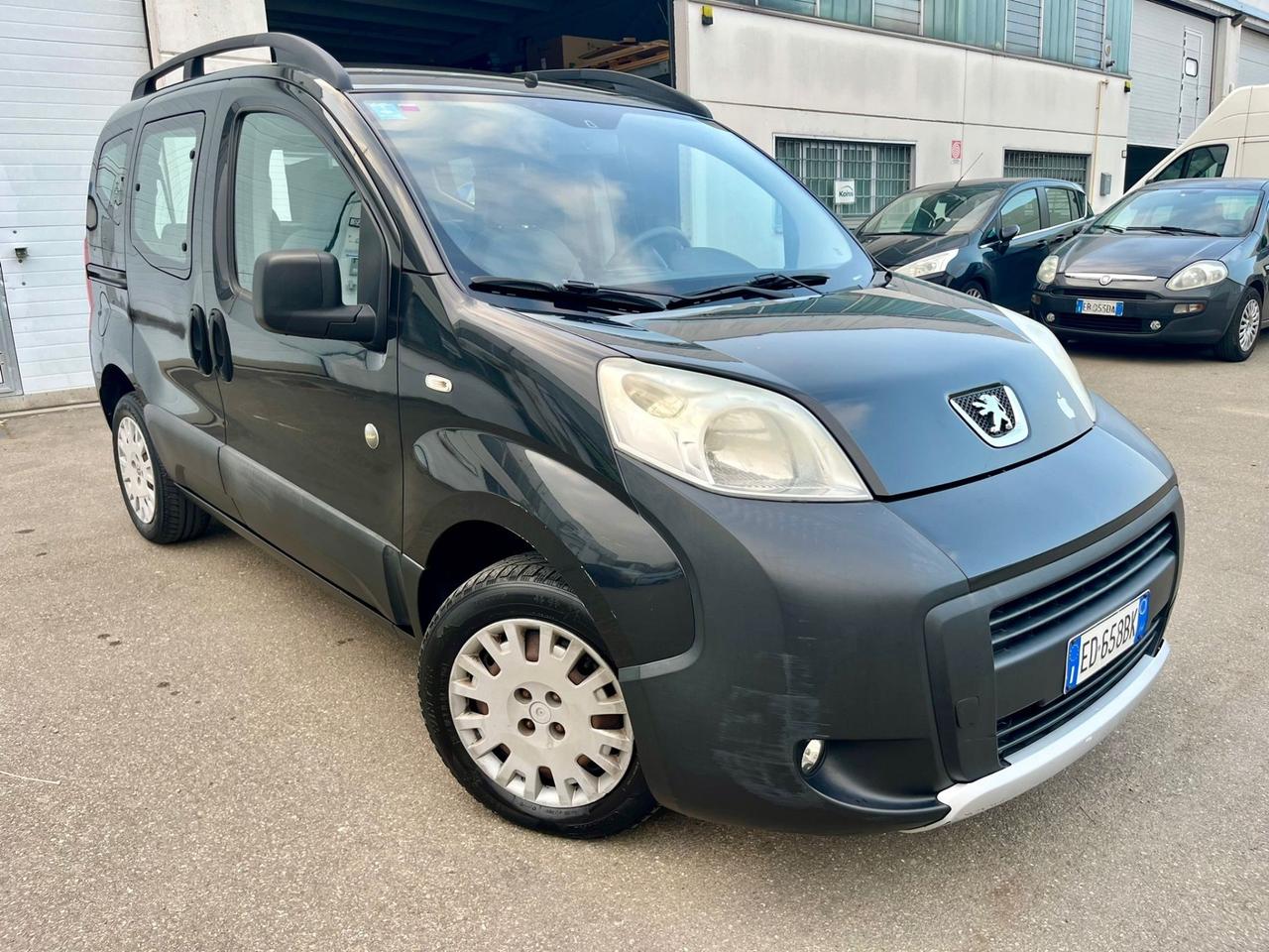 Peugeot Bipper 1.4benz 2010 156.000km 5posti