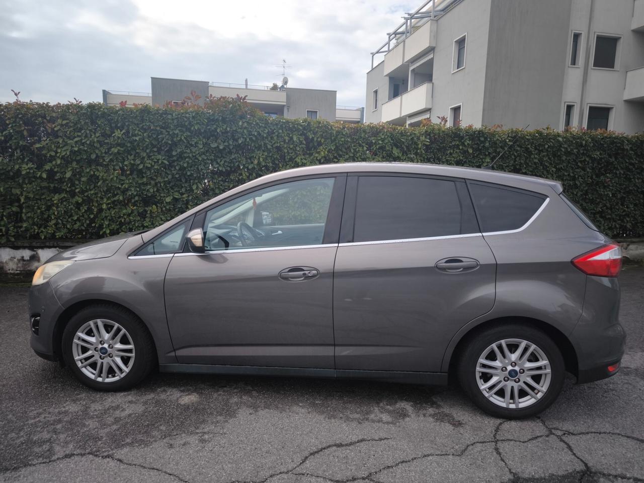 FORD C-MAX 1,6 TDCI- TITANIUM- OK NEOPATENTATI