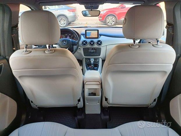 Mercedes-benz B 200 1.8cc CDI Mercedes