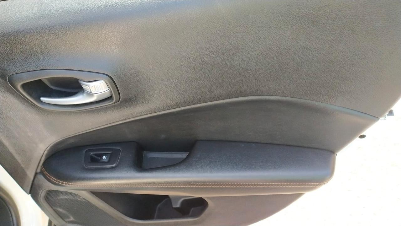 Jeep Compass 1.4 MultiAir 2WD Limited