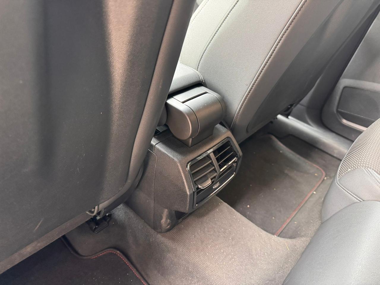 Audi Q3 35 TDI S tronic line edition TUA DA 400€ ANTICIPO 0