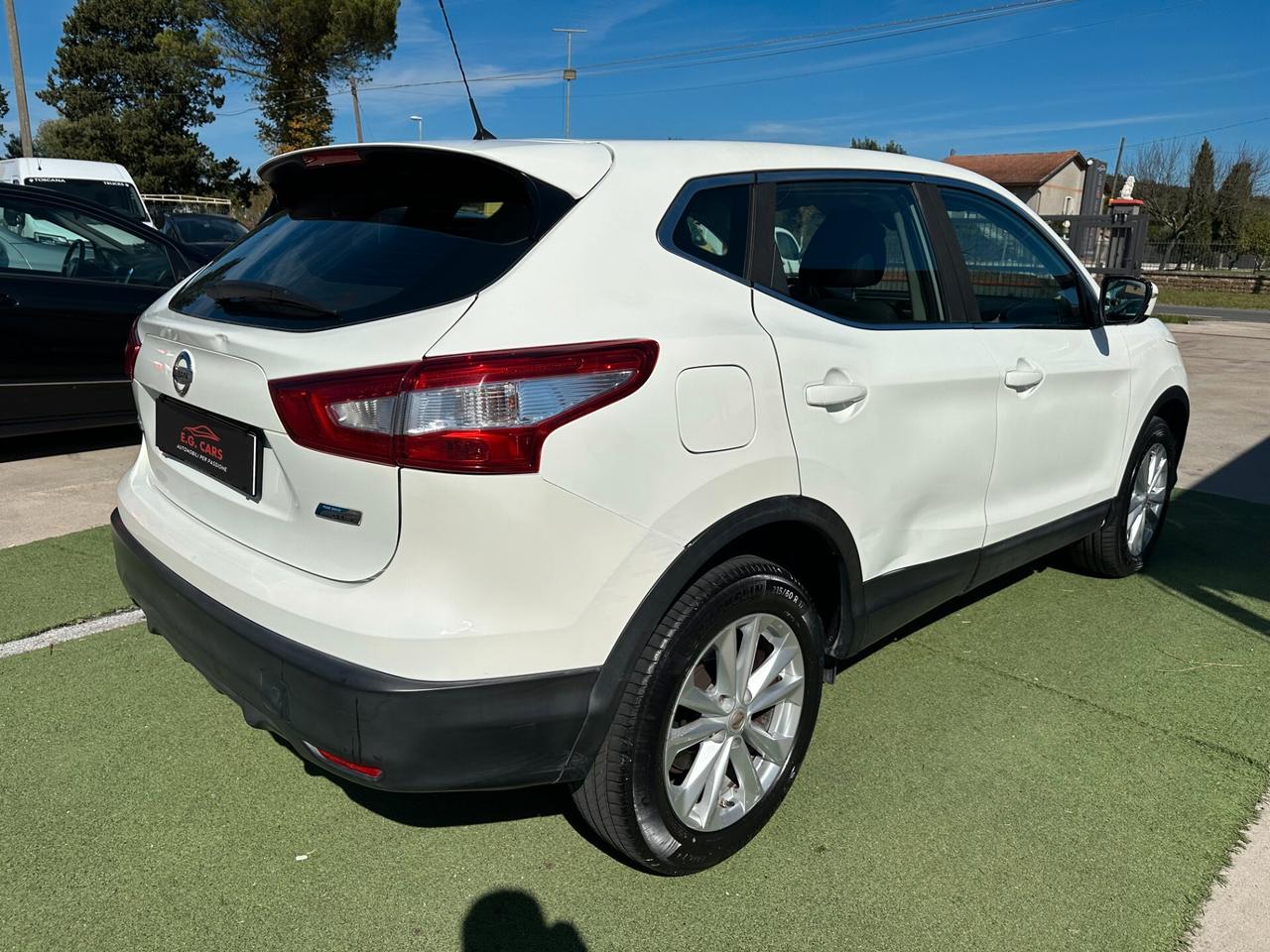 Nissan Qashqai 1.5DCI*LED*MP3*BLUETOOTH*CRUISE*250€ AL MESE*