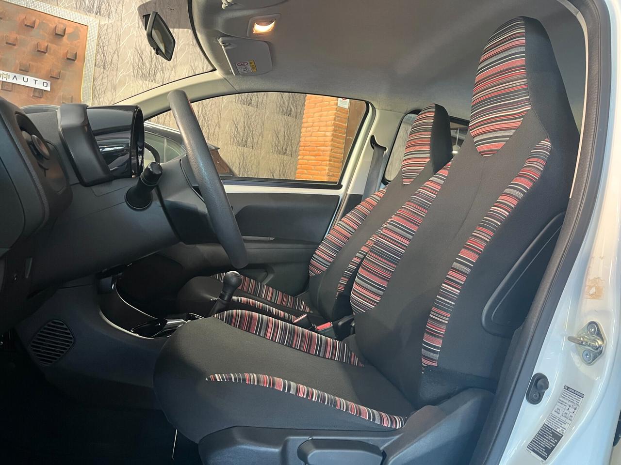 Citroen C1 VTi 72 S&S 5 porte Shine