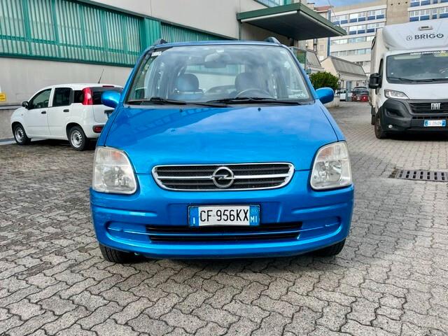 Opel Agila 1.0 12V Edition