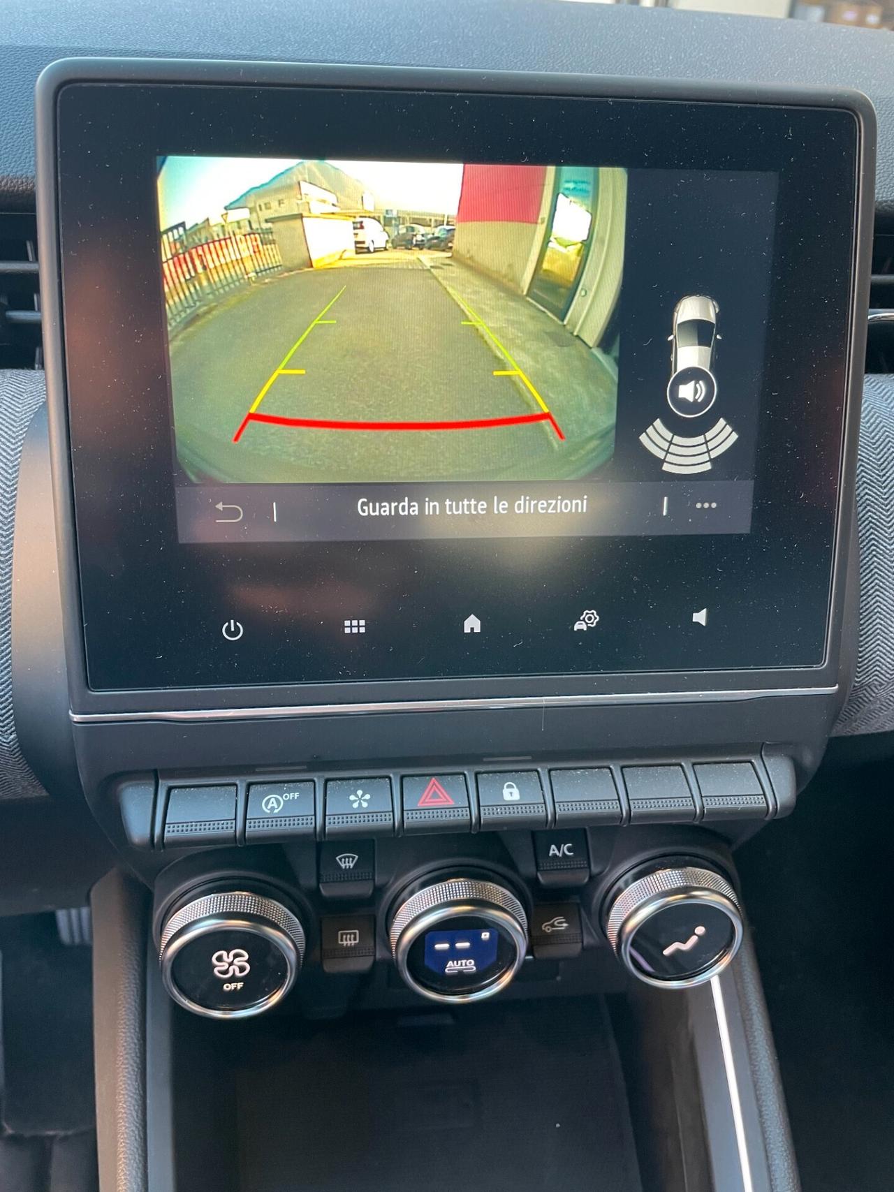 Renault Clio TCe 90 CV 5 porte Techno