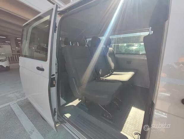 Volkswagen Transporter 2.0 TDI 110CV PL Kombi