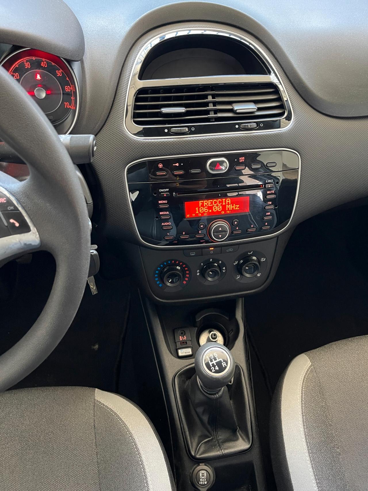 Fiat Punto Evo 1.2 5 posti Dynamic Blue&Me