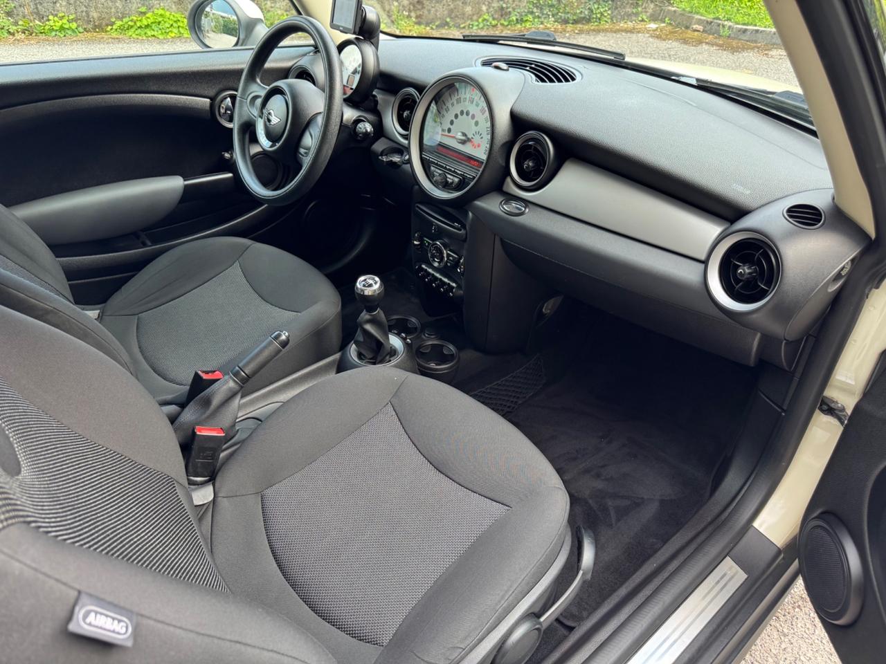Mini 1.6 One NEOPATENTATI