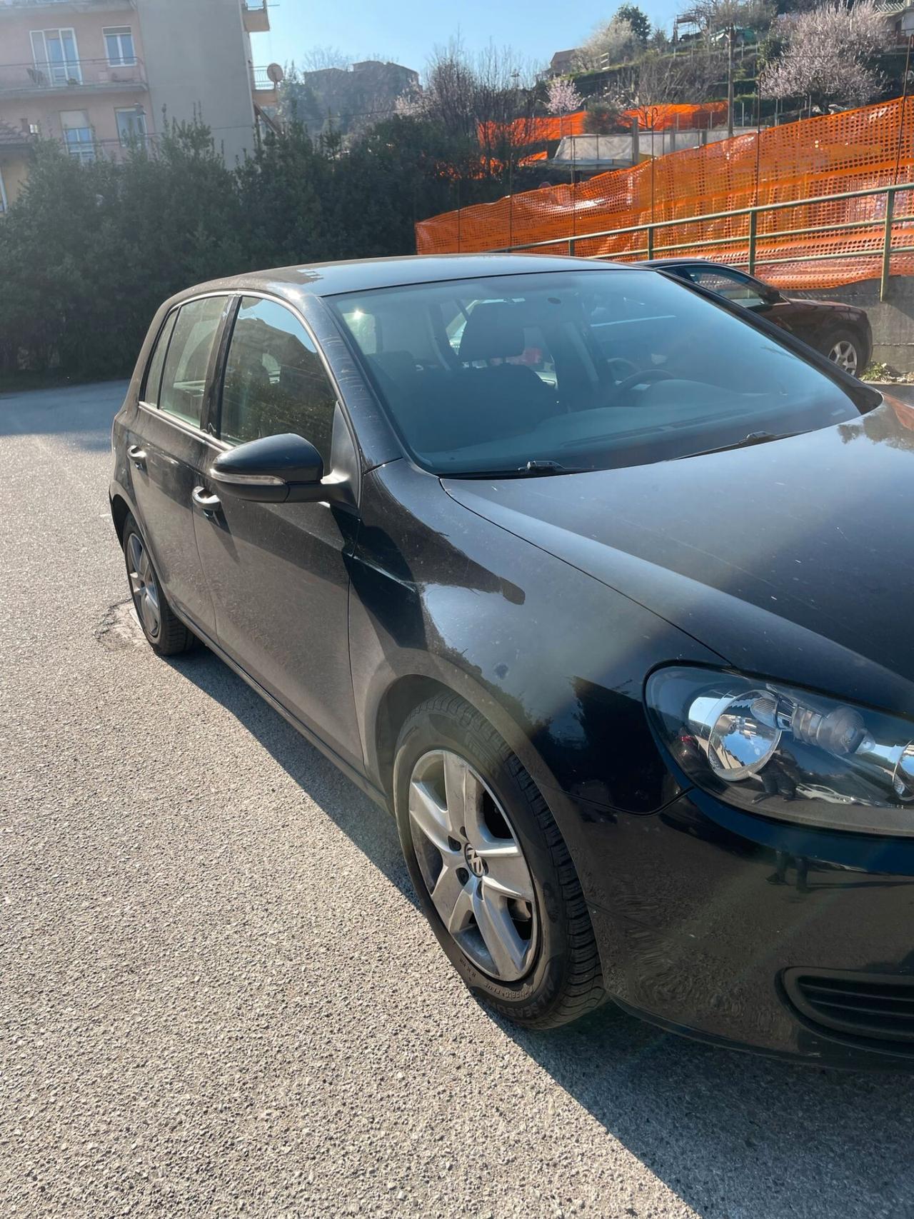 Volkswagen Golf 1.6 TDI DPF 5p. Highline