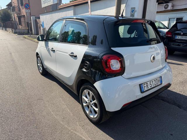 SMART ForFour 70 1.0 Passion