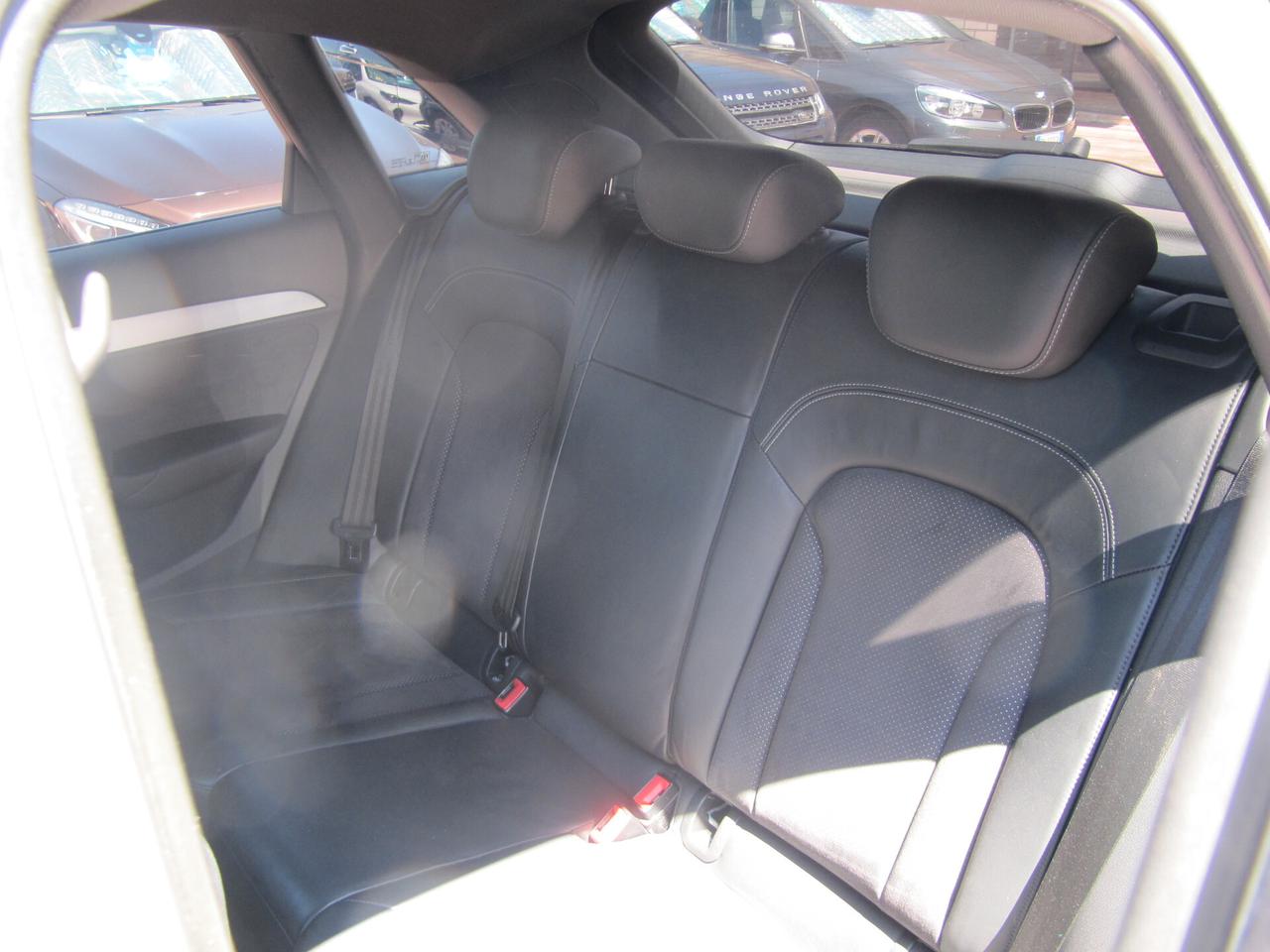 Audi Q3 2.0 TDI quattro S tronic Line Edition - automatico