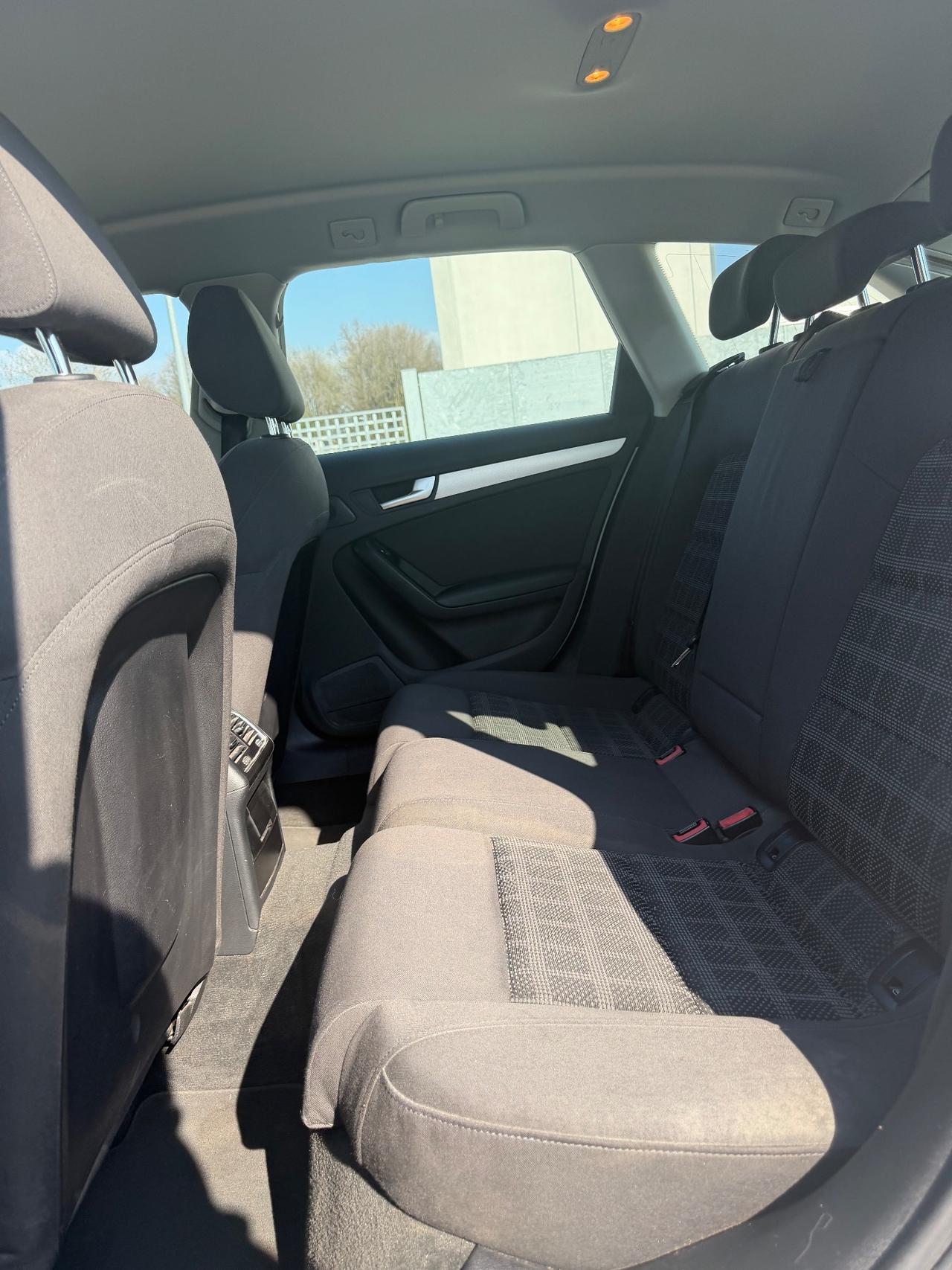 Audi A4 Avant 2.0 TDI 143CV F.AP. mult. Business Plus