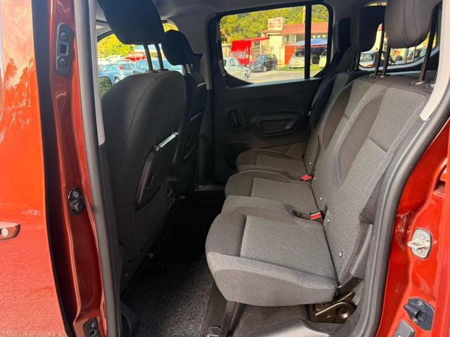 PEUGEOT Rifter BlueHDi 130 S&S Allure Standard