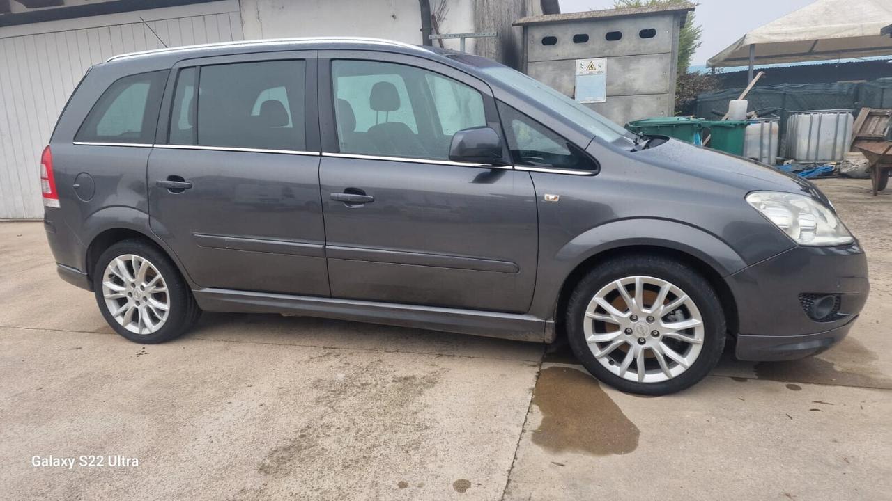 Opel Zafira 1.6 16V ecoM 150CV Turbo Cosmo