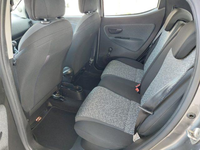 LANCIA Ypsilon 1.0 FireFly 5 porte S&S Hybrid Ecochic Gold Uniprò