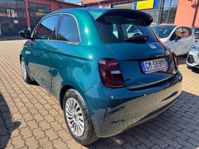 FIAT 500e Berlina 42 kWh