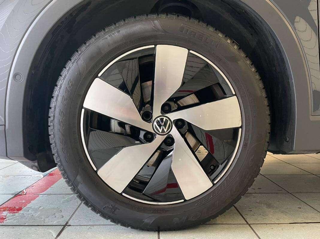 Volkswagen Tiguan Tiguan III 2024 1.5 etsi R-Line 150cv dsg
