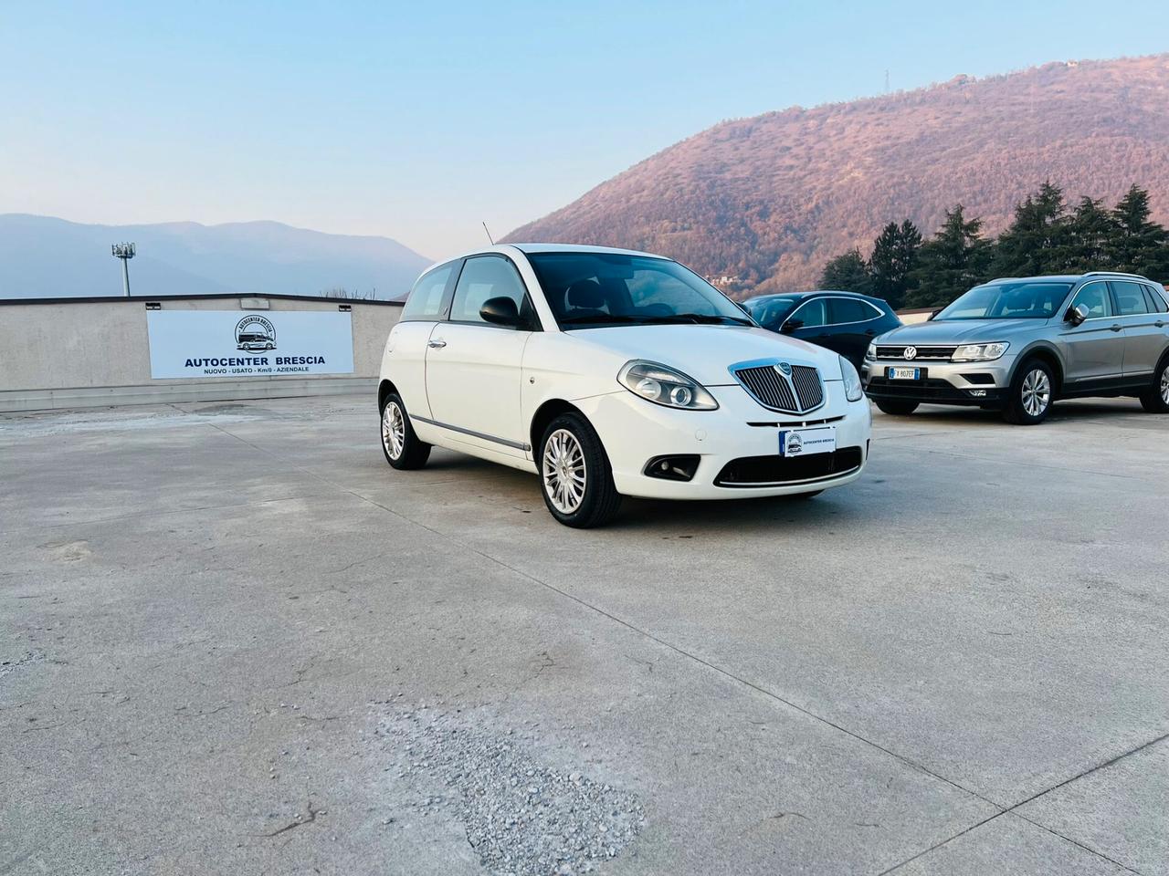 LANCIA YPSILON 1.2 BENZINA 69CV ADATTA NEOPATENTATI