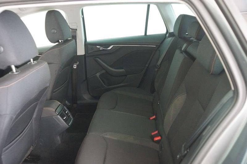 Škoda Kamiq 1.0 TSI 110cv ScoutLine