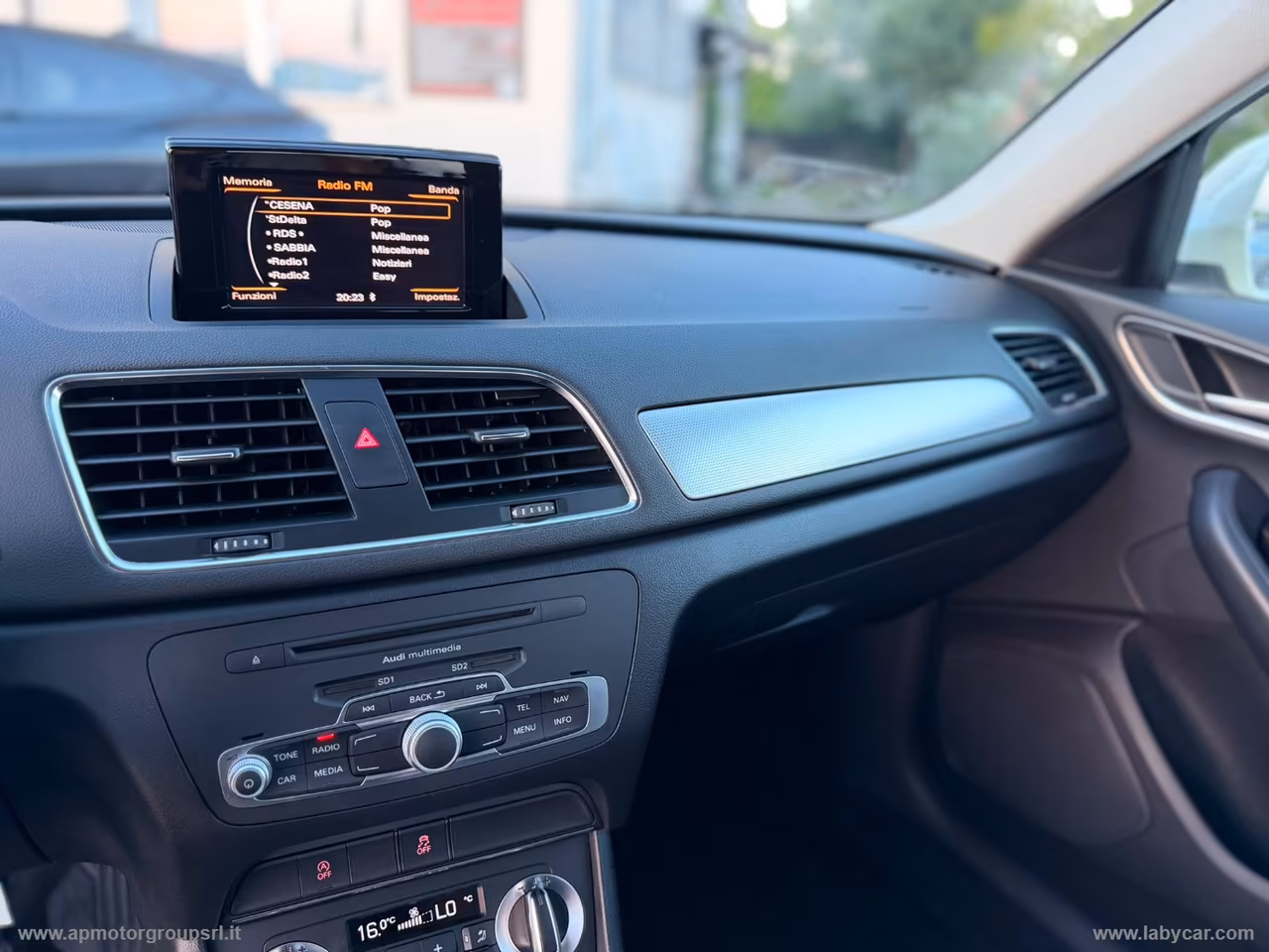 AUDI Q3 2.0 TDI Business Plus