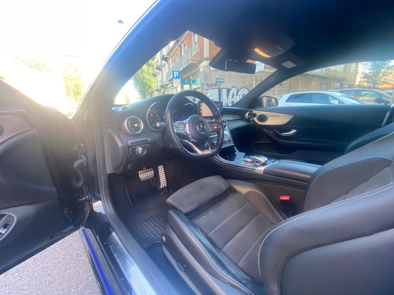 Mercedes-Benz C 300 Premium Coupé #50021