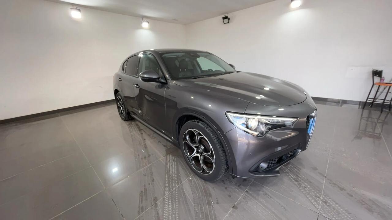 Alfa Romeo Stelvio 2.2 Turbodiesel 210 CV AT8 Q4 Veloce