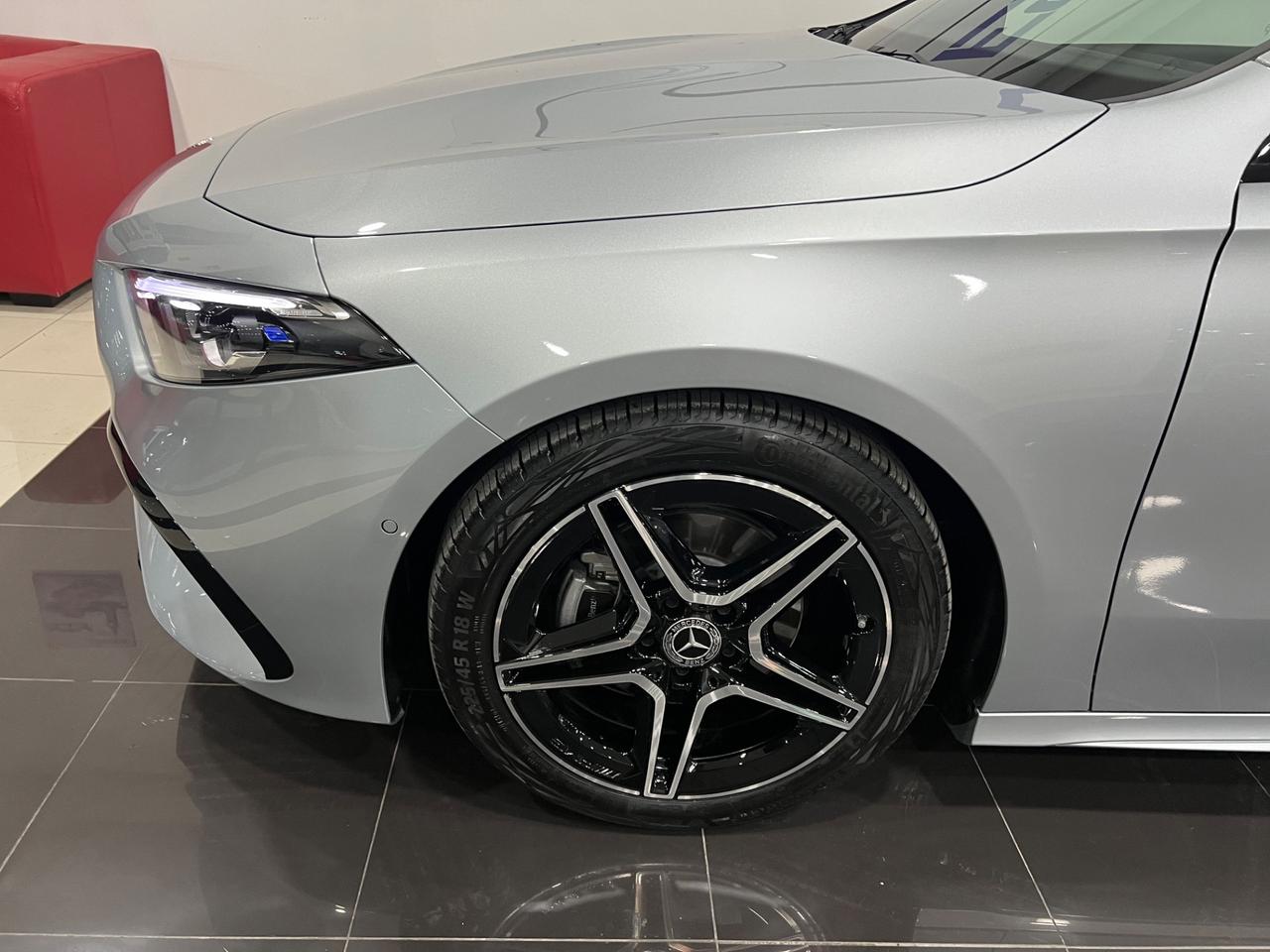 Mercedes Benz A180d Aut. AMG Line Premium 116 cv