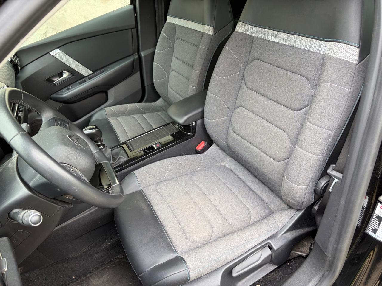 Citroen C4 BlueHDi SHINE 2022 INCIDENTATA