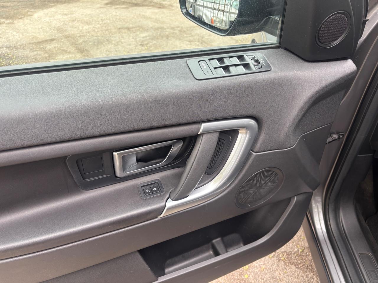 Land Rover Discovery Sport 2.0 TD4 150 CV SE