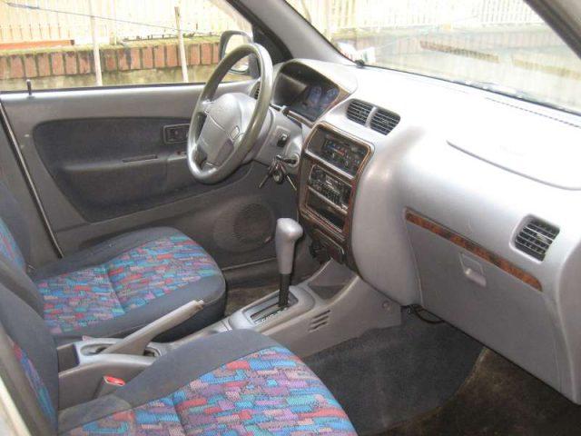 DAIHATSU Terios 1.3 I 16V KAT 4WD DX