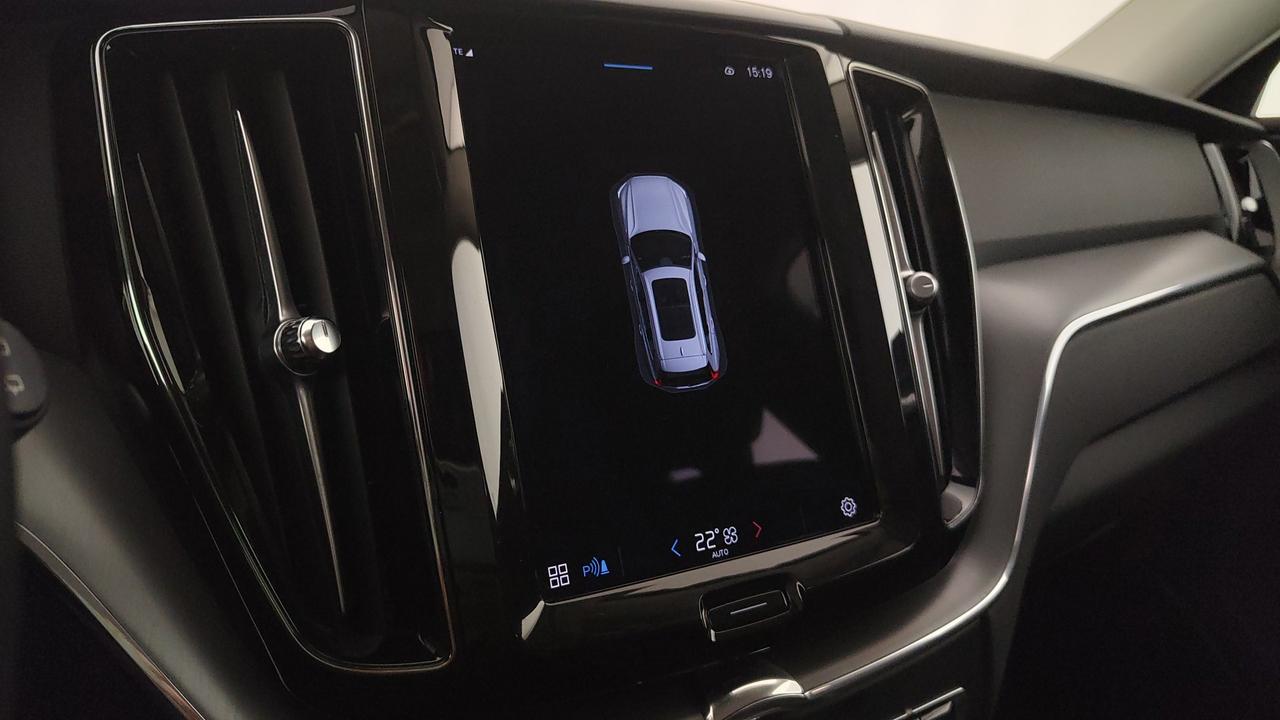 VOLVO XC60 2.0 b4 Core auto