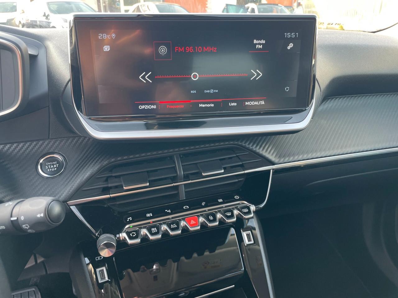 Peugeot 2008 BlueHDi 130 AUTOMATICA/Virtual Cockpit-Allure
