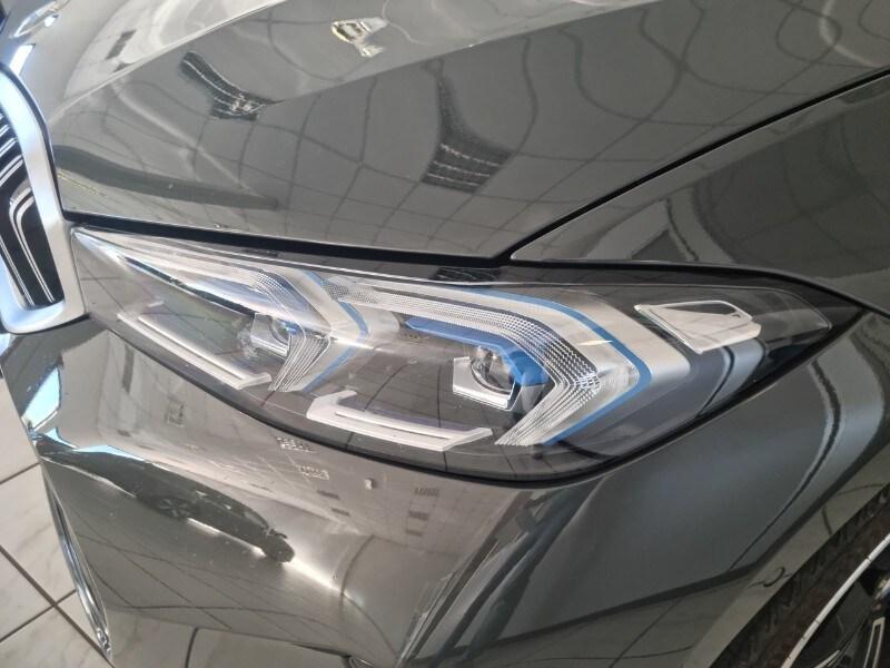 BMW Serie3(G20/21/80/81 330d 48V xDrive Touring...