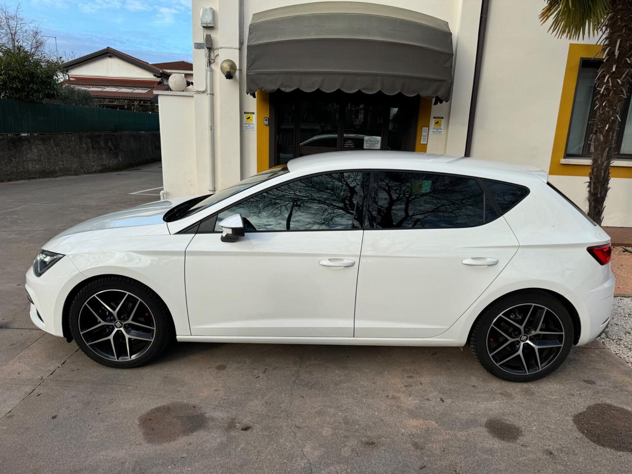 Seat Leon FR DSG 1.5 TSI 150cv 2019