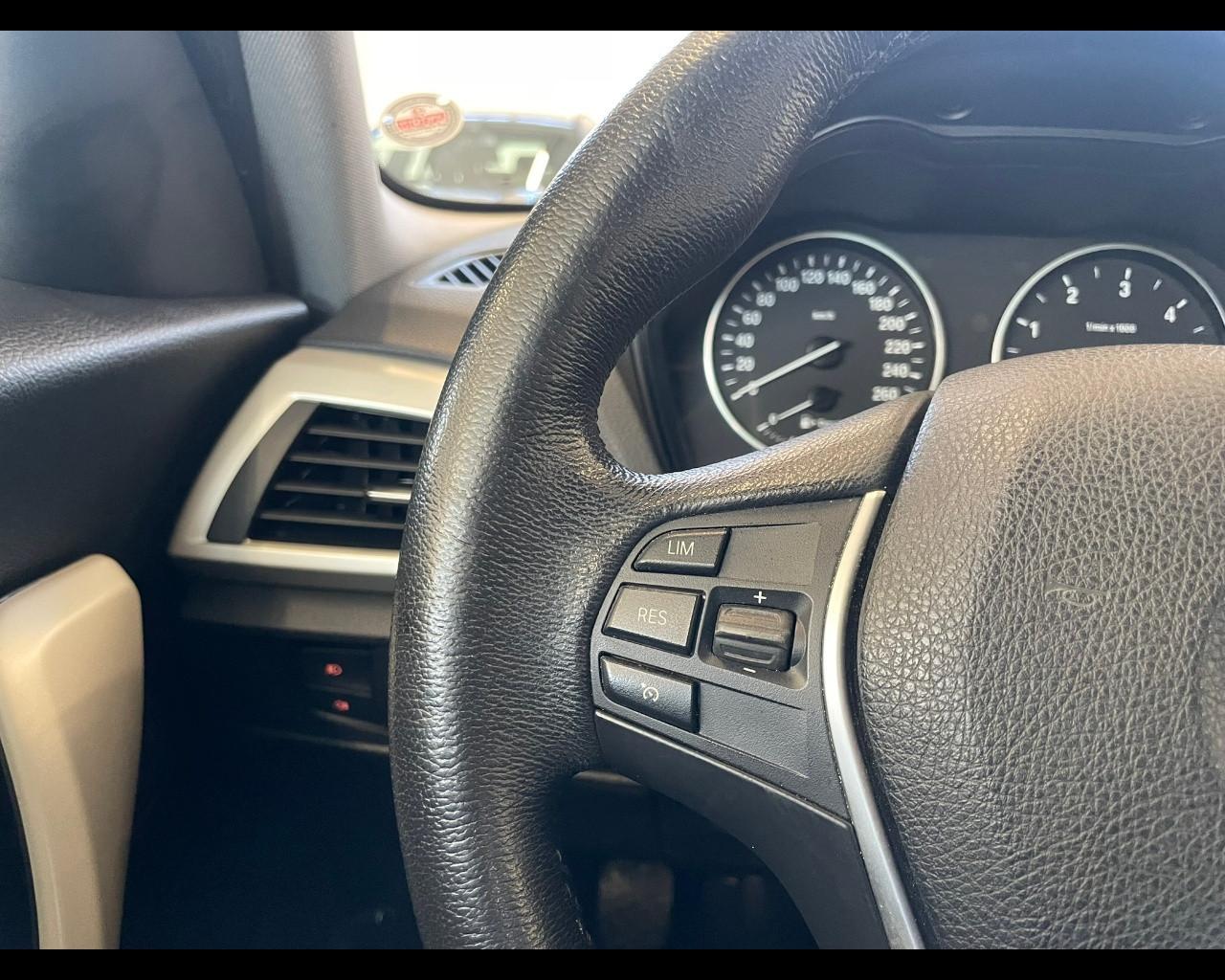 BMW Serie 1 (F20) - 116d 5p. Business